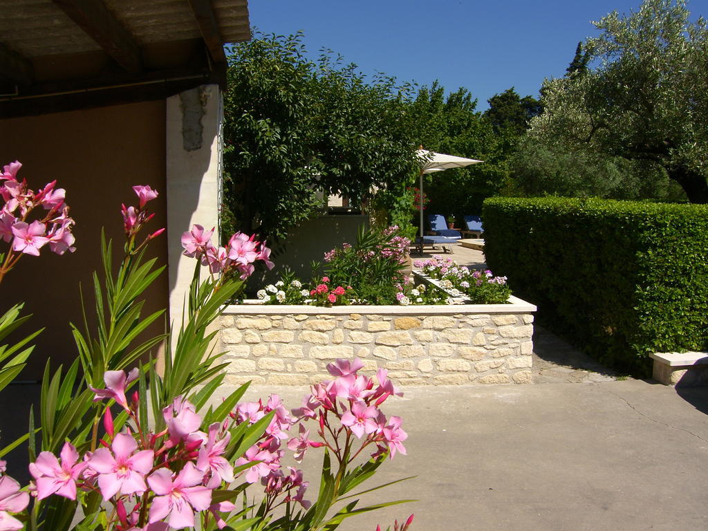 Villa Mas St Jean Noves ภายนอก รูปภาพ